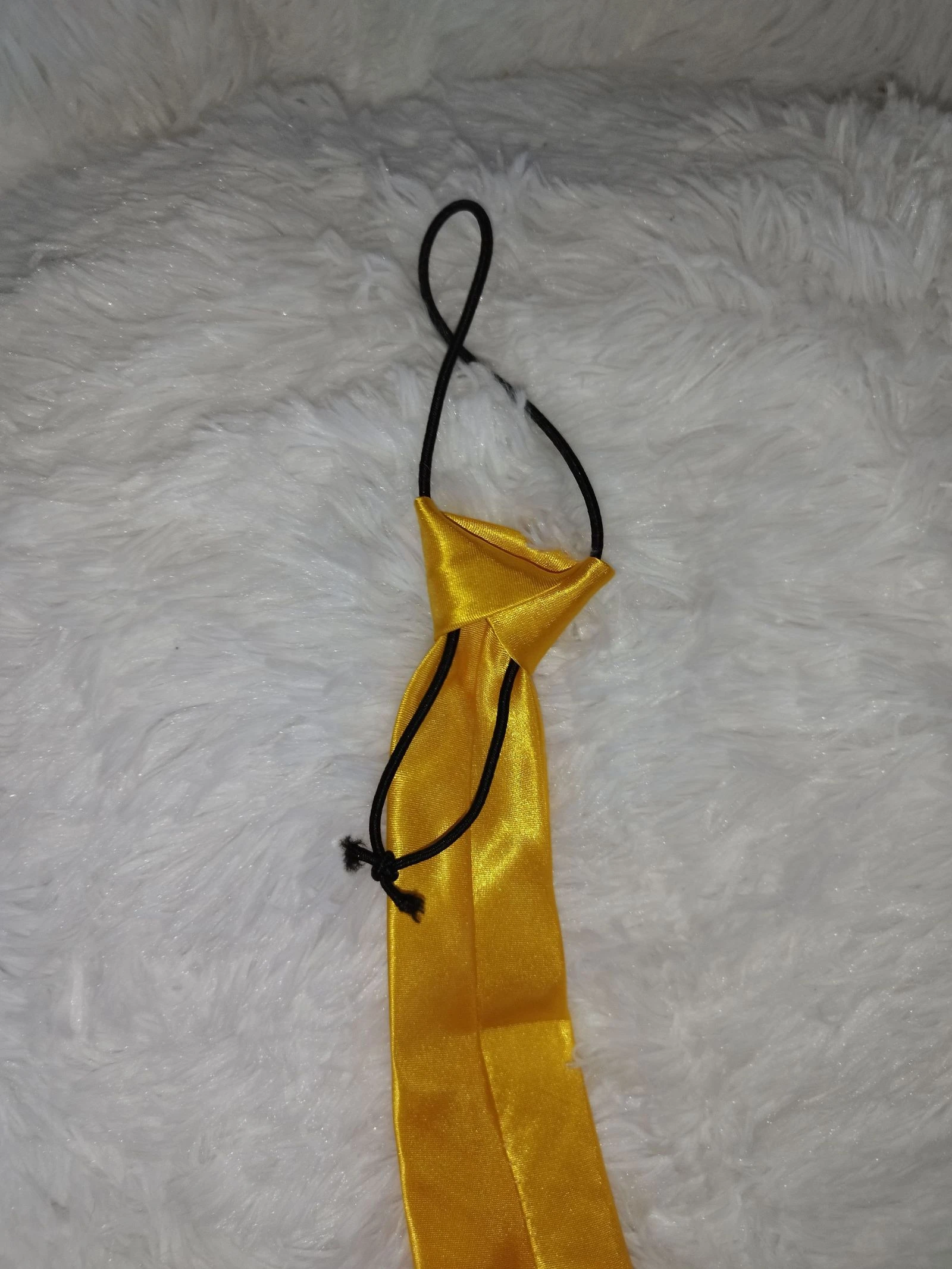 Easy-to-wear yellow tie – photo 3